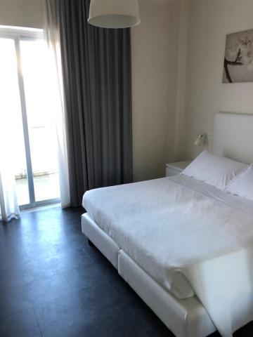 Hotel River Palace Terracina Eksteriør billede
